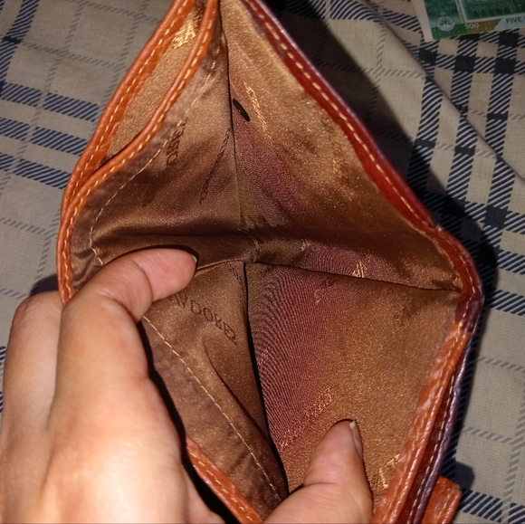 Wallet - Picture 8 of 12